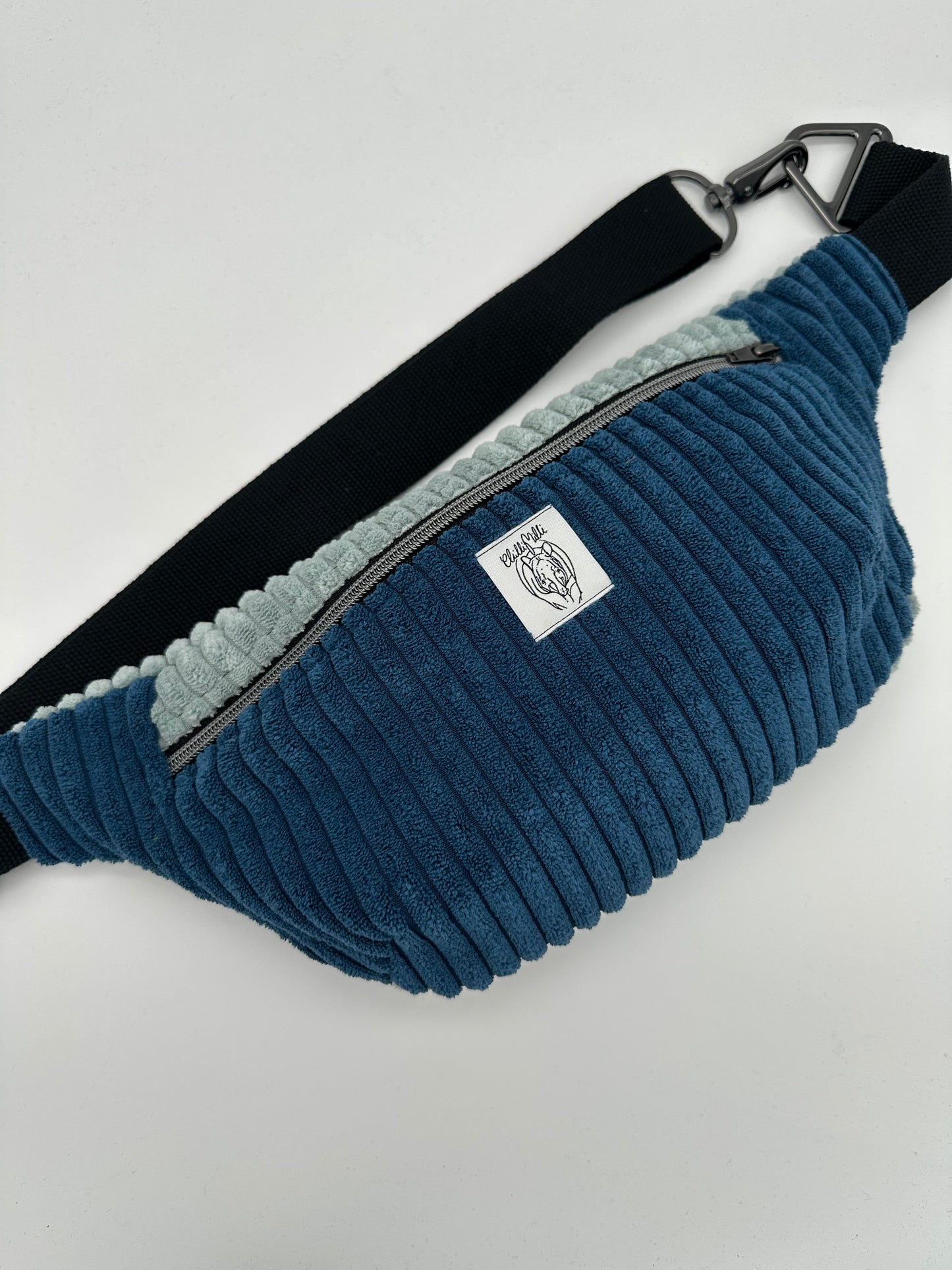 Crossbodybag/ Hipbag- Farbmix - Winter Kuschelcord