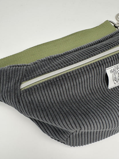 Crossbodybag/ Hipbag- grau cord