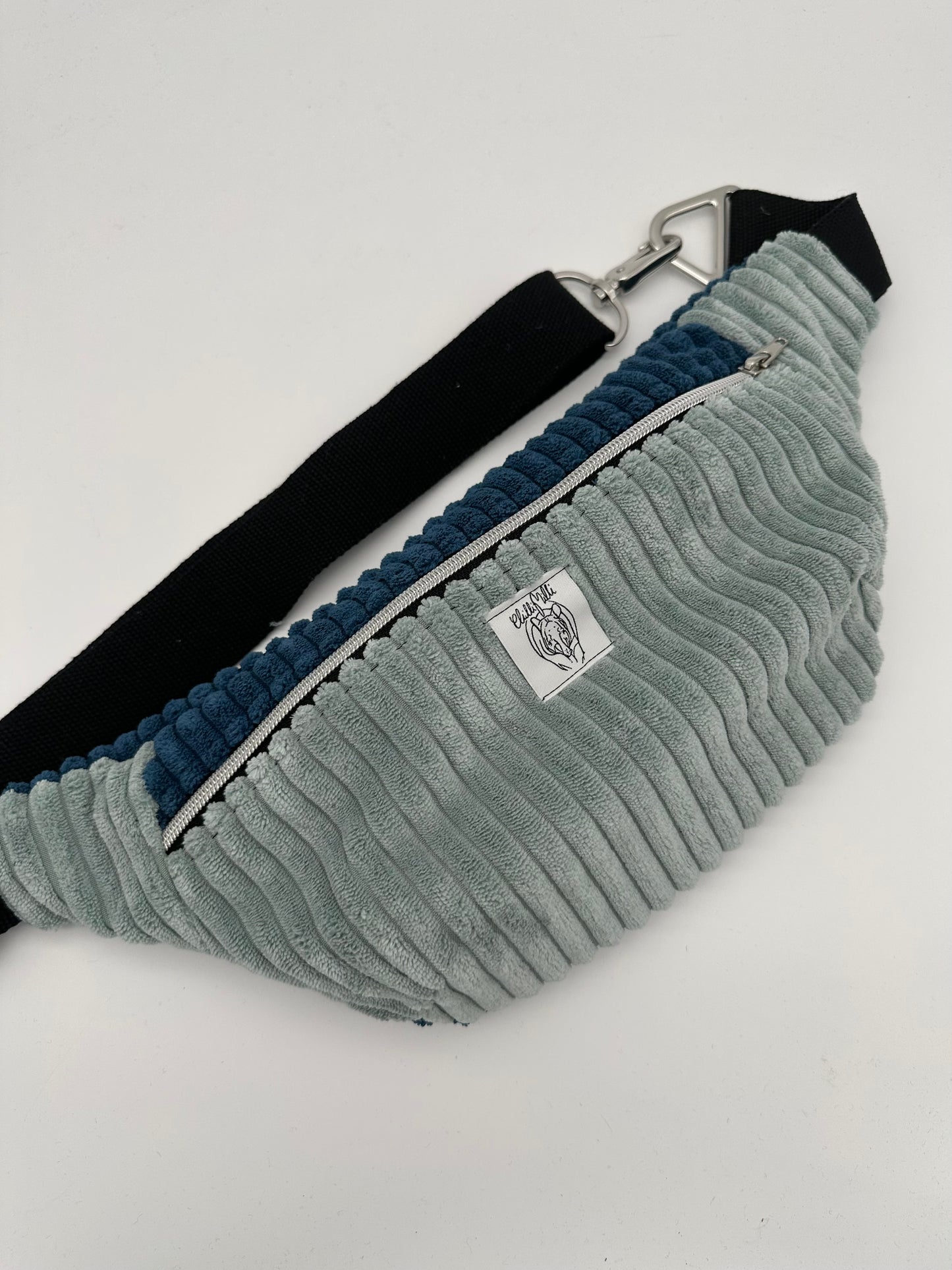 Crossbodybag/ Hipbag- Farbmix - Winter Kuschelcord