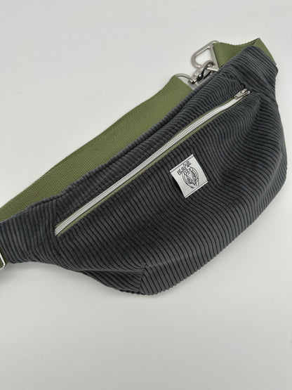 Crossbodybag/ Hipbag- grau cord