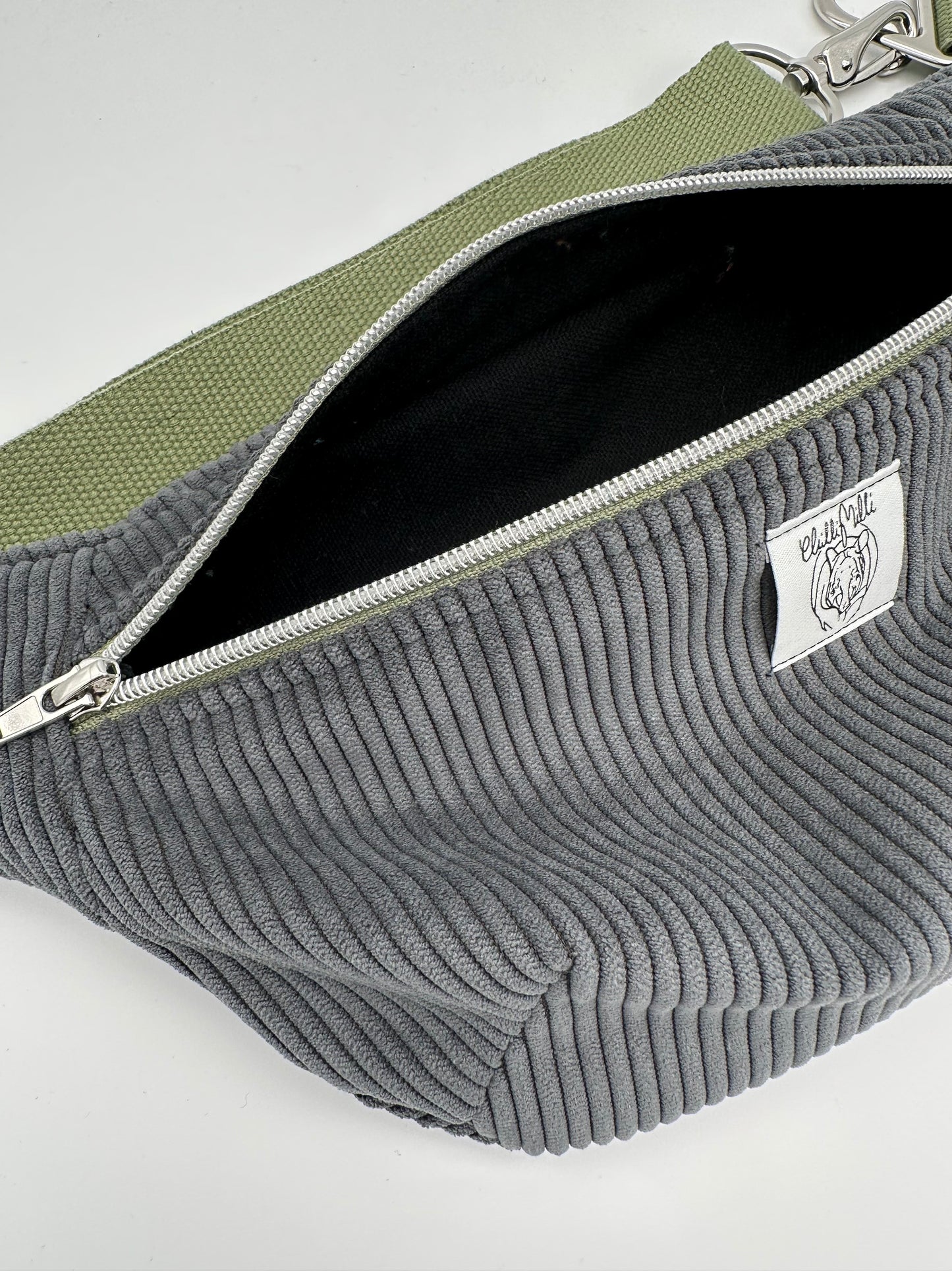 Crossbodybag/ Hipbag- grau cord