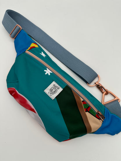 Crossbodybag/ Hipbag- upcycling - blau