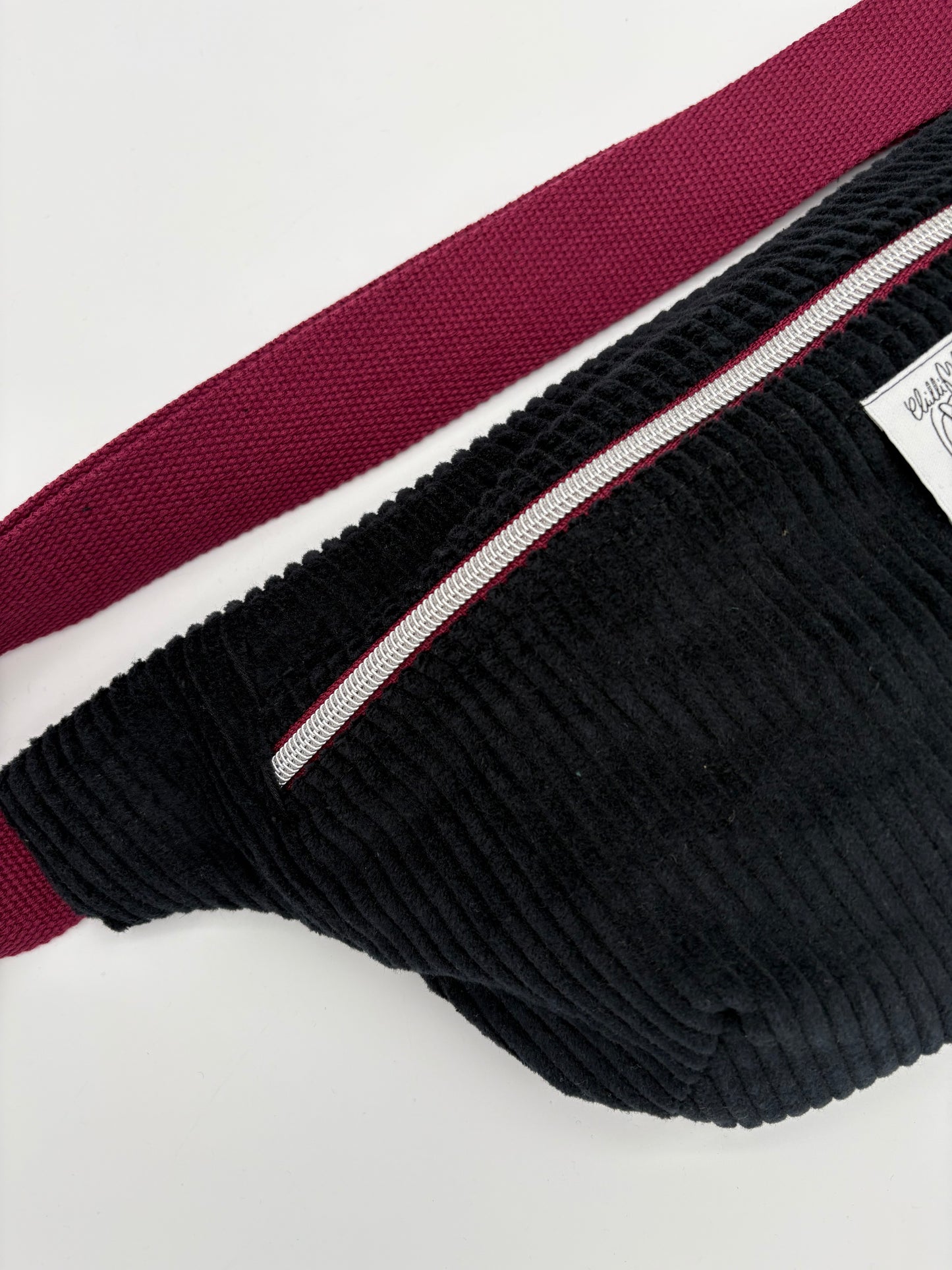 Crossbodybag- XL schwarz Magenta