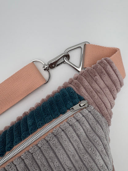 Crossbodybag/ Hipbag- Farbmix - Kuschelcord