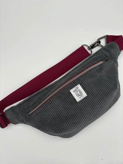 Crossbodybag/ Hipbag- grau cord beere